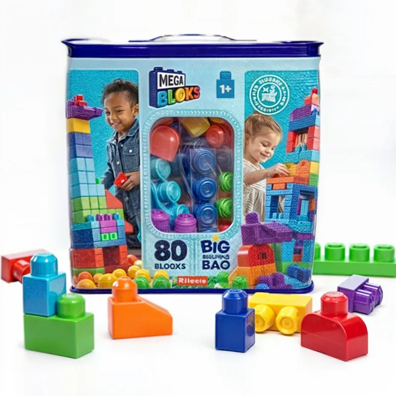 GIGI BLOKS XXL set featuring large cardboard blocks for creative building.